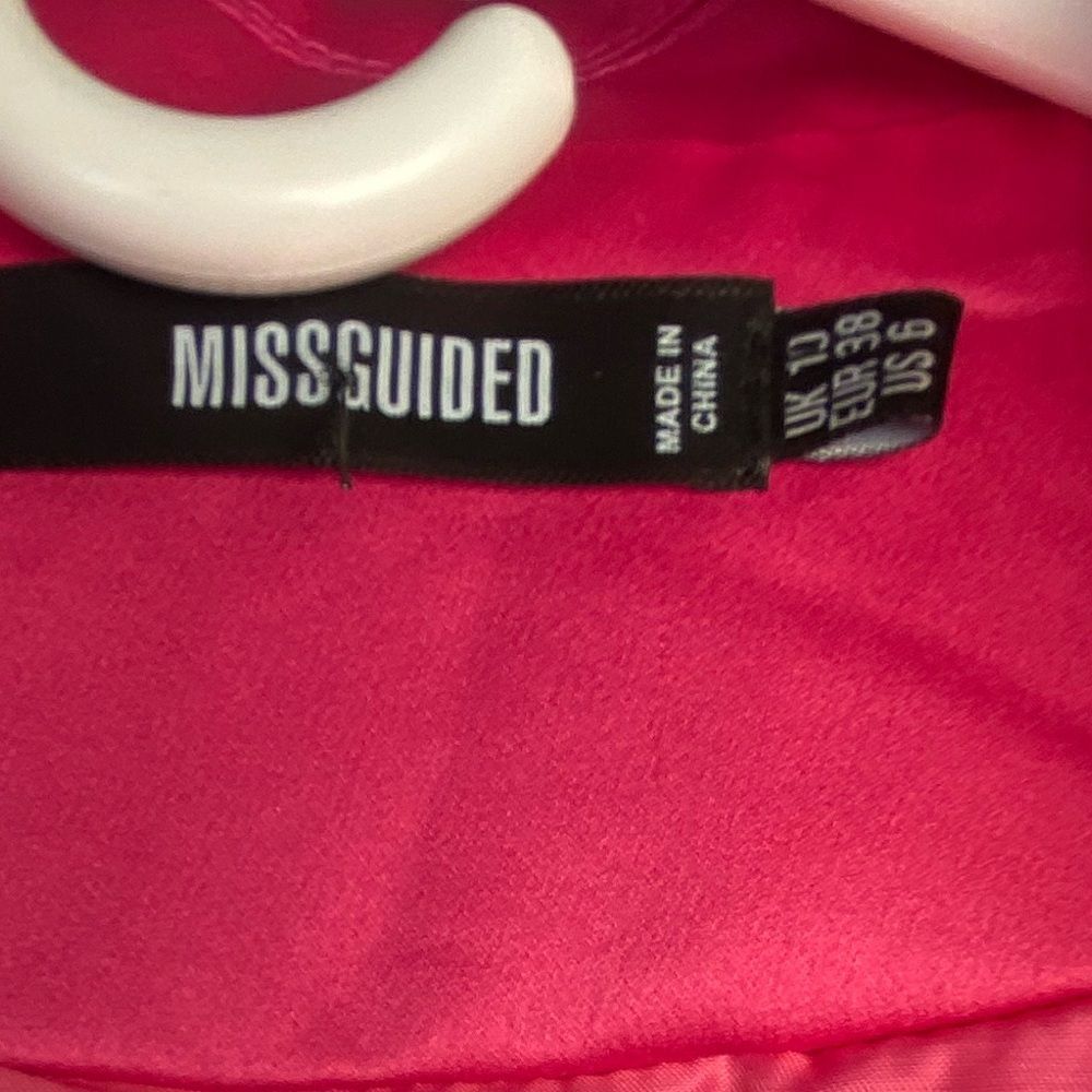 Missguided + Hot Pink Blazer with Rhinestone Pocket - Picture 3 of 3